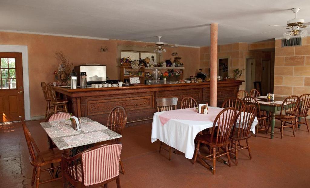 Fairchild House Bed & Breakfast Ню Орлиънс Екстериор снимка