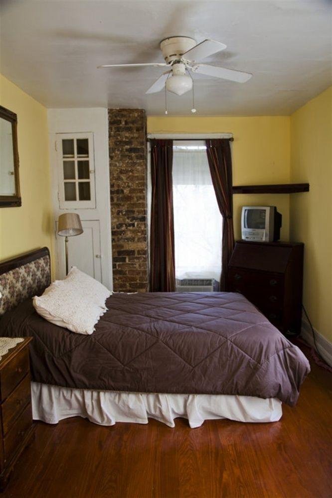 Fairchild House Bed & Breakfast Ню Орлиънс Екстериор снимка