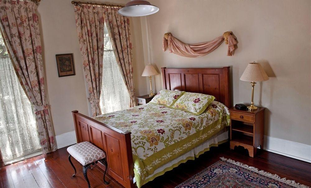 Fairchild House Bed & Breakfast Ню Орлиънс Екстериор снимка